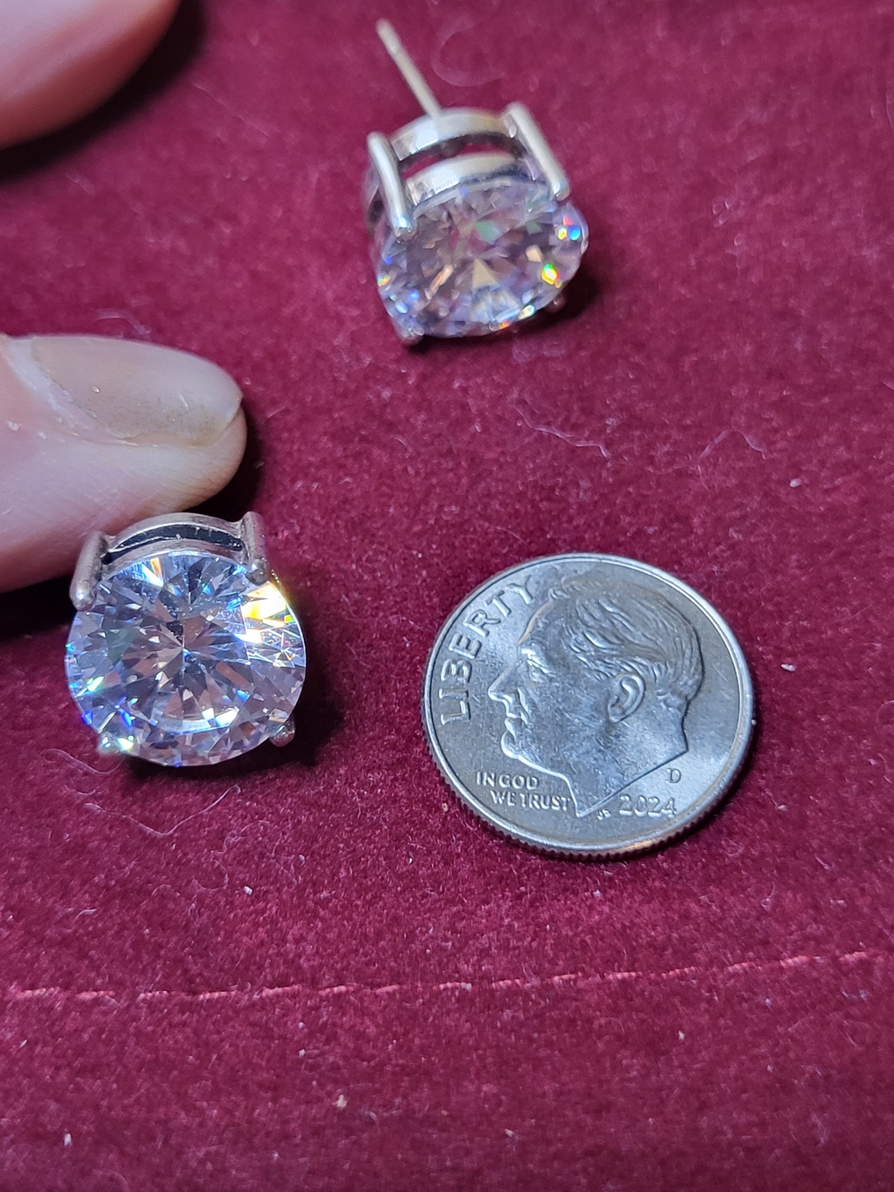 Vintage Round-Cut Crystal Stud Earrings in 925 Sterling Silver